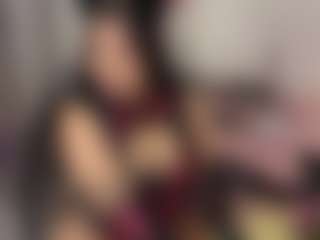 Live cam show with miabloom01 - Moaning on Camsoda