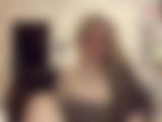 Live cam show with Lina - Body Massage on xplaylive.com