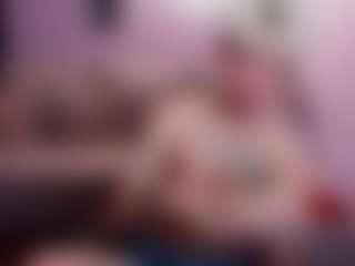 Show in cam erotica live di FinnEcho