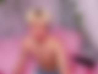 Live cam show with FinnEcho - Tattoos on TeamSkeetLive