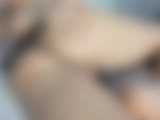 iamJuli's Live Sex Cam Show