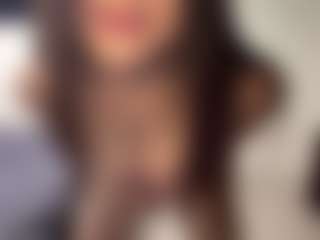 DelindaTua's Live Sex Cam Show