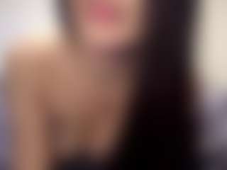 Pokaz na żywo z DelindaTua - Small Tits Mature na Camsoda