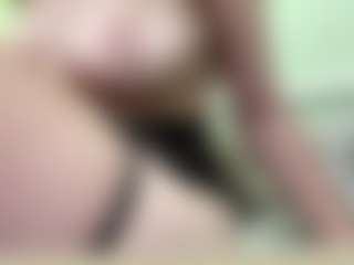 Show de cam en vivo con RhebaLubawy - New Toys en Camsoda