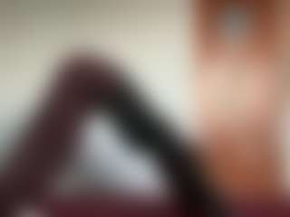 Live cam show with Lina - Italian Young Adult on Camsoda | switzerland