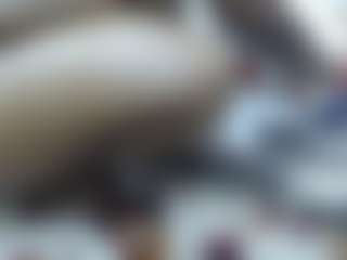 CurvyLolaXX's Live Sex Cam Show
