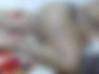Live cam show with CurvyLolaXX - New BBW on Camsoda