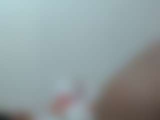 CurvyLolaXX's Live Sex Cam Show