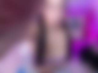 lessly1's Live Sex Cam Show