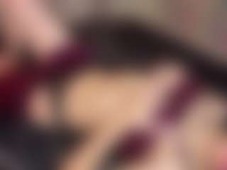 Milla's Live Sex Cam Show