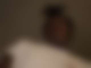 bigbbc4youmm's Live Sex Cam Show