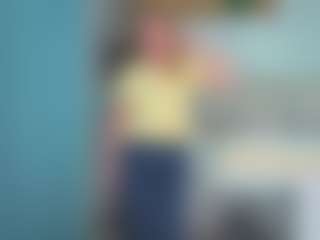 EstrellaBliler's Live Sex Cam Show