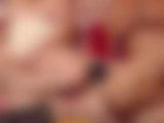 Live cam show with sweetcouplesweet24 - Smoker on PervPlay.com
