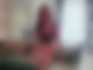 Live cam show with JacintaBiasi - Strapon on CamClone