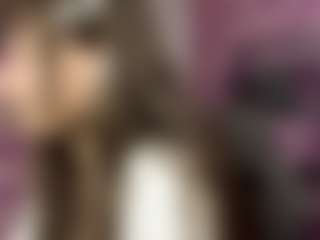 Live cam show with AdenaWernsman - Skinny Teen (18+) on Dare Cams
