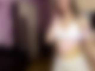 Live cam show with AdenaWernsman - Thin on SinfulBabes