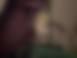 BroInStreetEverythingInSheets's Live Sex Cam Show