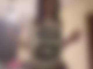 Live cam show with Alice - Striptease Granny on Camsoda