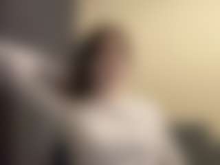 Live cam show with Alice - New Spank on Cam Slut