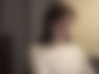 Live cam show with Alice - Normal on fapnchat