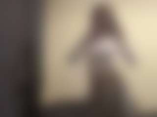 Live cam show with Alice - New Toys on SinfulBabes