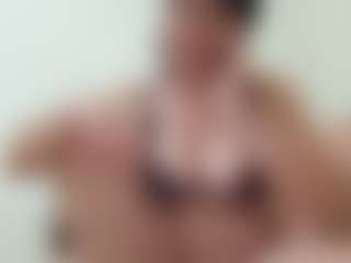 larisamiler's Live Sex Cam Show