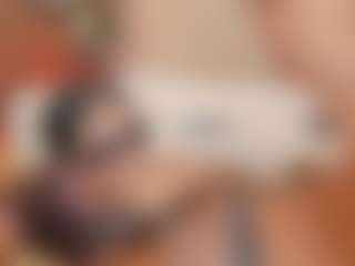 Zuri-Denzel's Live Sex Cam Show