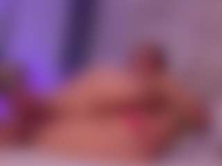 Spettacolo in cam dal vivo con candyy-reed - New Sexwebcam su Camsoda