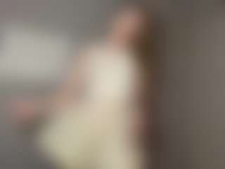 Amelianitro's Live Sex Cam Show