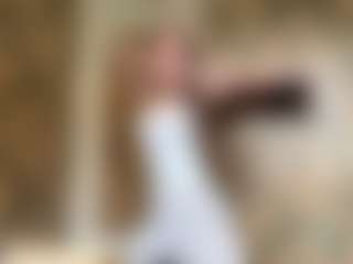 Lora's Live Sex Cam Show