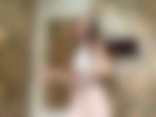 Lora's Live Sex Cam Show
