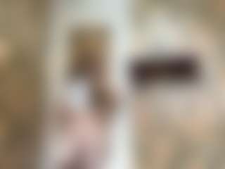 Lora's Live Sex Cam Show