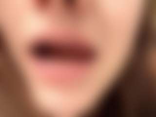 Lora's Live Sex Cam Show
