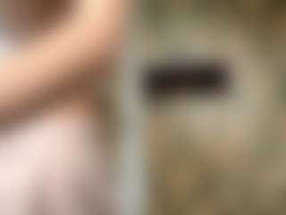 Lora's Live Sex Cam Show