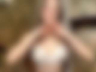 Lora's Live Sex Cam Show