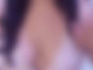 LiaRosee21's Live Sex Cam Show