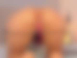 Ariana Foxy's Live Sex Cam Show