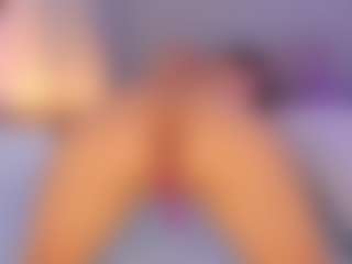 Live cam show with Ariana Foxy - Facial Piercings on crypto-cams