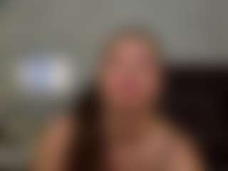 Live-camshow met Lolajunee - New Blowjob op Camsoda