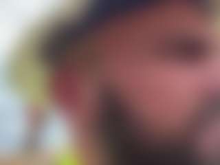 Big57Bull96's Live Sex Cam Show