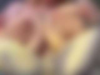 Mia's Live Sex Cam Show