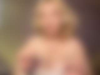 Mia's Live Sex Cam Show