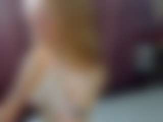 Live cam show with Lil1y-Moore - White Blonde Hair on camwithhim.com | united states