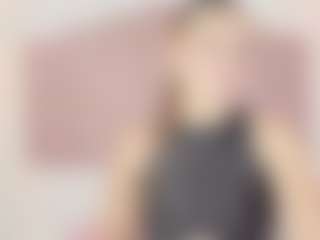 CloeSanz's Live Sex Cam Show