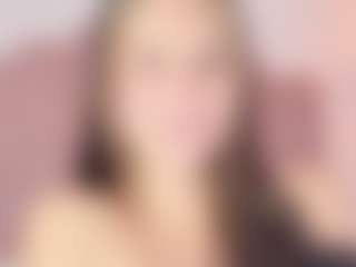 CloeSanz's Live Sex Cam Show