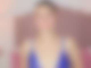 CloeSanz's Live Sex Cam Show