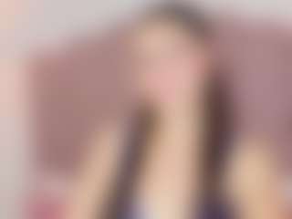 CloeSanz's Live Sex Cam Show