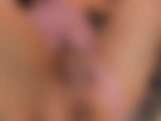 litzzy-wernikk's Live Sex Cam Show
