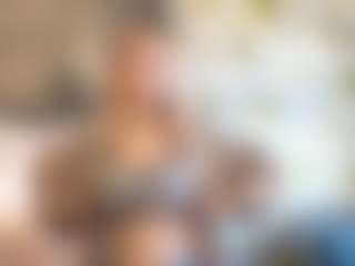 Live cam show with Kira - New Brown Eyes on Cam Slut