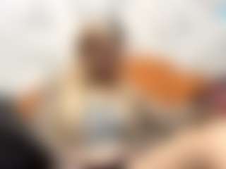 Kira's Live Sex Cam Show